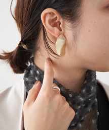 ニュアンスプレートイヤリング