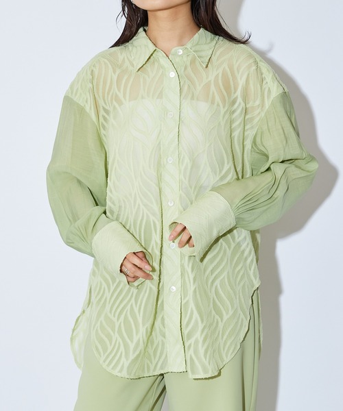 Lui's（ルイス）の「シアースリーブシャツ（シャツ/ブラウス・レディース・ブラック/グリーン・FREE）」の10枚目の写真