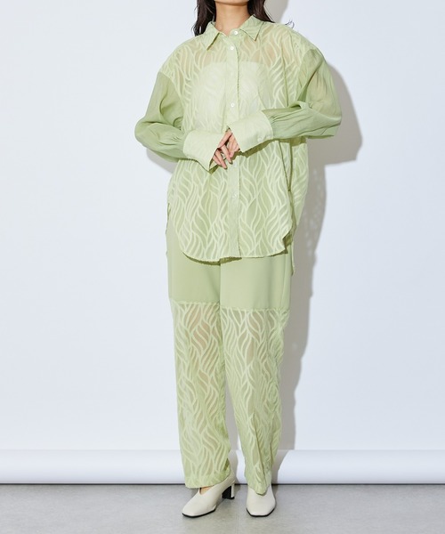 Lui's（ルイス）の「シアースリーブシャツ（シャツ/ブラウス・レディース・ブラック/グリーン・FREE）」の18枚目の写真