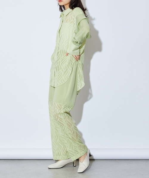 Lui's（ルイス）の「シアースリーブシャツ（シャツ/ブラウス・レディース・ブラック/グリーン・FREE）」の22枚目の写真