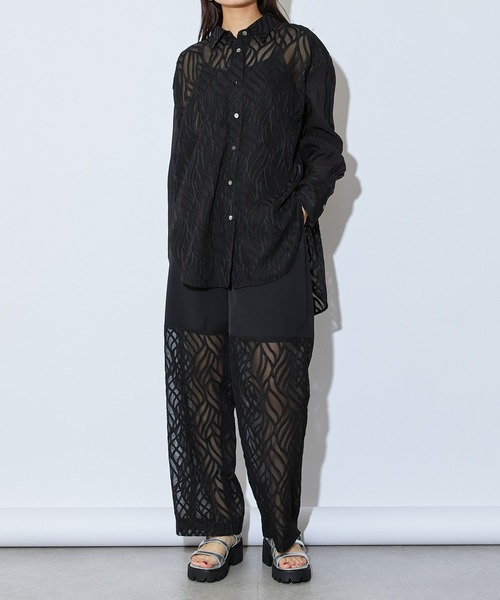 Lui's（ルイス）の「シアースリーブシャツ（シャツ/ブラウス・レディース・ブラック/グリーン・FREE）」の12枚目の写真