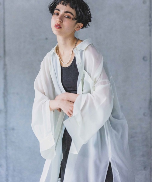 PAGEBOY(ページボーイ)の「シアトロルーズシャツ(シャツ/ブラウス・レディース・オフホワイト/ブラック/グレイッシュベージュ/グリーン・FREE)」の8枚目の写真