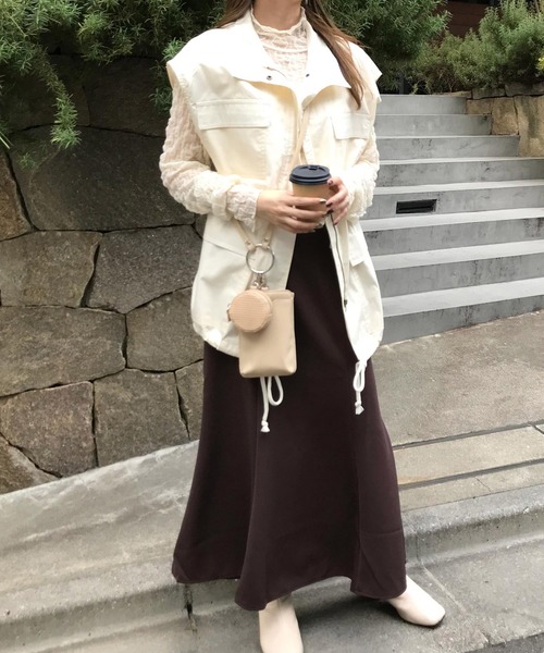 INGNI（イング）の「ミリタリーベスト（ミリタリージャケット・レディース・ブラック/カーキ/アイボリー・M）」の8枚目の写真