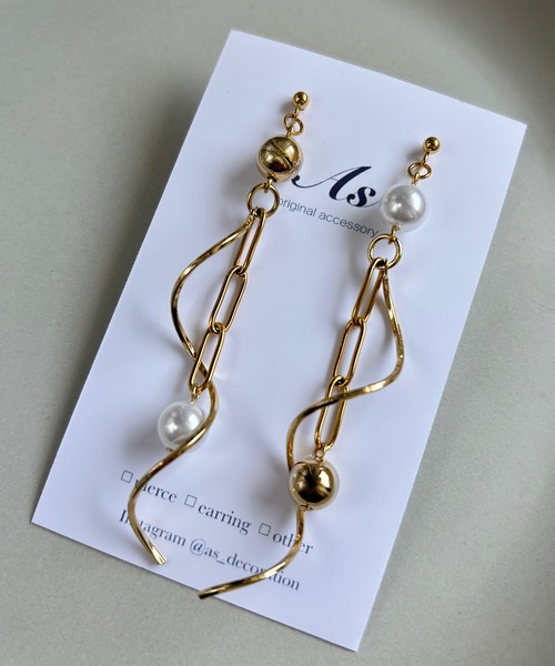 tone（トーン）の「【As】アシメチェーン　ロング　ピアス（サージカルステンレス）(MA)（ピアス（両耳用）・メンズ・シルバー系その他2/ゴールド系その他2/シルバー/ゴールド/ゴールド系その他3/シルバー系その他3・FREE）」の14枚目の写真