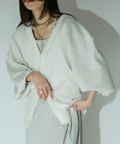 Ezick(エジック)の「Bolero layered style カーディガン(カーディガン/ボレロ・レディース・ブラック/ピンク/ホワイト・FREE)」の11枚目の写真