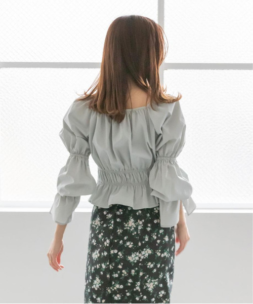 RANDA（ランダ）の「シャーリングデザインブラウス（シャツ/ブラウス・レディース・ピンク/グリーン/ベージュ・FREE）」の16枚目の写真