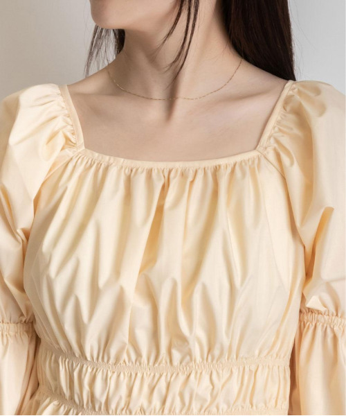 RANDA（ランダ）の「シャーリングデザインブラウス（シャツ/ブラウス・レディース・ピンク/グリーン/ベージュ・FREE）」の22枚目の写真