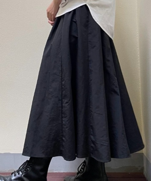 ｔｏｌｅｎｅ（トレネ）の「たっぷりフレアスカート（スカート・レディース・ブルー/ブラック/グリーン/オレンジ・FREE）」の2枚目の写真