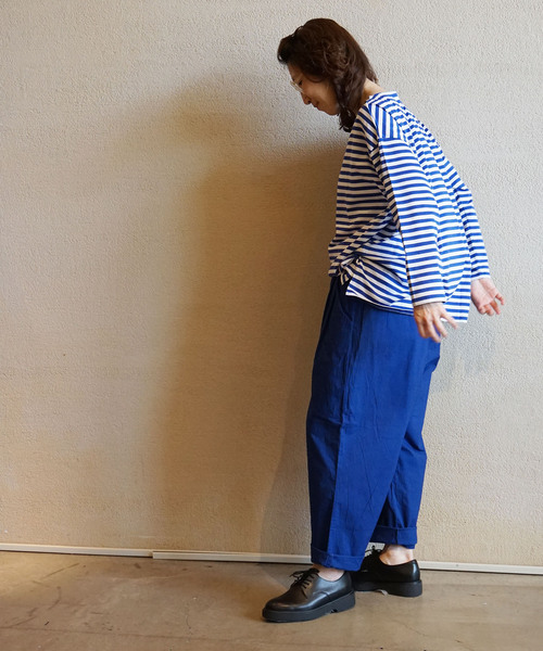 ポンチ タックテーパーパンツ（ジャージ／トラックパンツ