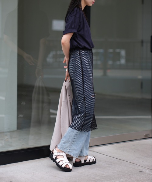 COLONY 2139（コロニートゥーワンスリーナイン）の「カットメッシュスカート（スカート・レディース・ホワイト/ブラック・FREE）」の11枚目の写真