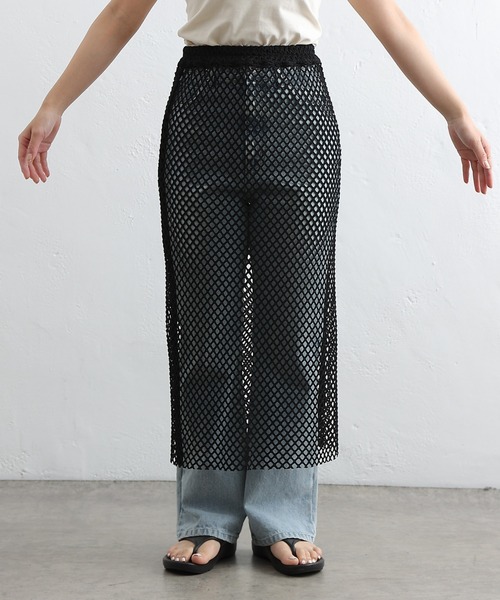 COLONY 2139（コロニートゥーワンスリーナイン）の「カットメッシュスカート（スカート・レディース・ホワイト/ブラック・FREE）」の14枚目の写真