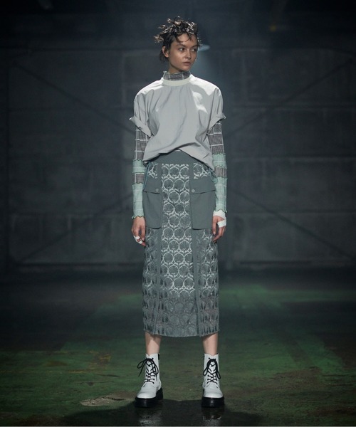 mintdesigns（ミントデザインズ）の「WALL PAPER SKIRT / ウォールペーパースカート（スカート・レディース・グレー/ブラック・2）」の13枚目の写真