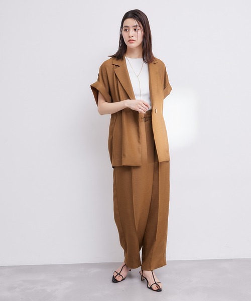 ハーフスリーブジレ