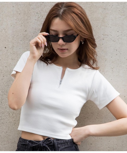 ANAP(アナップ)の「キャットアイサングラス(サングラス・レディース・ブラック/グリーン・FREE)」の2枚目の写真