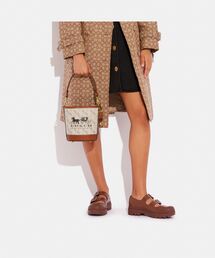 COACH（コーチ）の「ダコタ バケット バッグ 16・ホース アンド