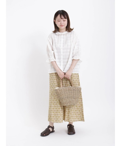 Samansa Mos2（サマンサ モスモス）の「レース襟ブラウス（シャツ/ブラウス・レディース・ブルー/オフホワイト/チャコール・ﾌﾘ-）」の4枚目の写真