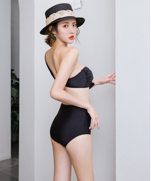 LAVIA（ラヴィア）の「ワンショルダーデザインビキニ（水着・レディース・ブラウン/ブラック/ホワイト/ピンクベージュ・L/M）」の10枚目の写真