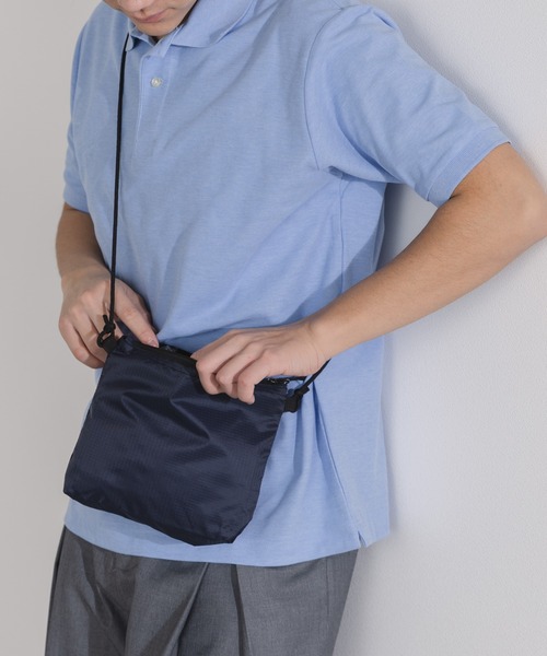 United Athle（ユナイテッドアスレ）の「【UNITED ATHLE】ライトナイロン リップストップ サコッシュ ナイロンポーチ 2026年春夏（ショルダーバッグ・メンズ・オフホワイト/オリーブ/サンドベージュ/ネイビー/ブラック・FREE）」の5枚目の写真