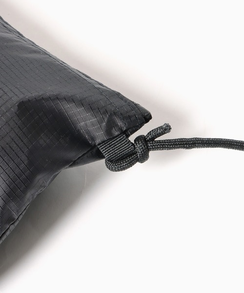 United Athle（ユナイテッドアスレ）の「【UNITED ATHLE】ライトナイロン リップストップ サコッシュ ナイロンポーチ 2026年春夏（ショルダーバッグ・メンズ・オフホワイト/オリーブ/サンドベージュ/ネイビー/ブラック・FREE）」の14枚目の写真