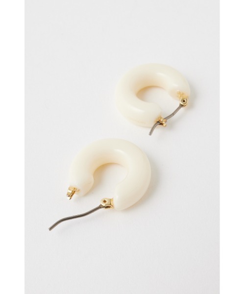 MOUSSY(マウジー)の「COLOR ROUND イヤリング(ピアス(両耳用)・レディース・イエロー/ホワイト/グリーン・FREE)」の10枚目の写真