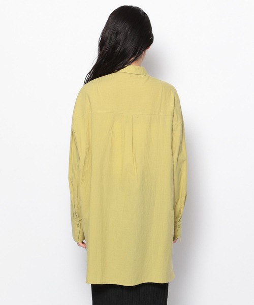 FOREVER 21（フォーエバー トゥエンティーワン）の「【全人類シャツ】ダブルポケットカラーコットンシャツ（シャツ/ブラウス・レディース・ボルドー/グリーン/ブラック/カーキ/シルバー・SMALL/MEDIUM）」の22枚目の写真