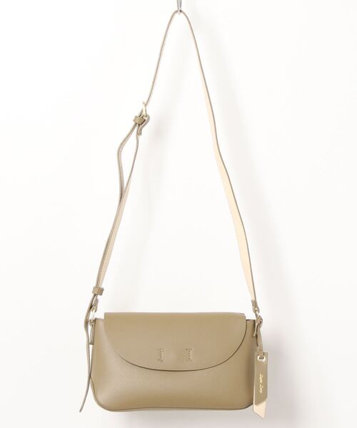 and it_（アンドイット）の「Legato Largo かるいかばんsoft お財布ショルダー（ショルダーバッグ・レディース・ブラック/アイボリー/ブルーグレー/グレイッシュベージュ/オリーブ・FREE）」の5枚目の写真