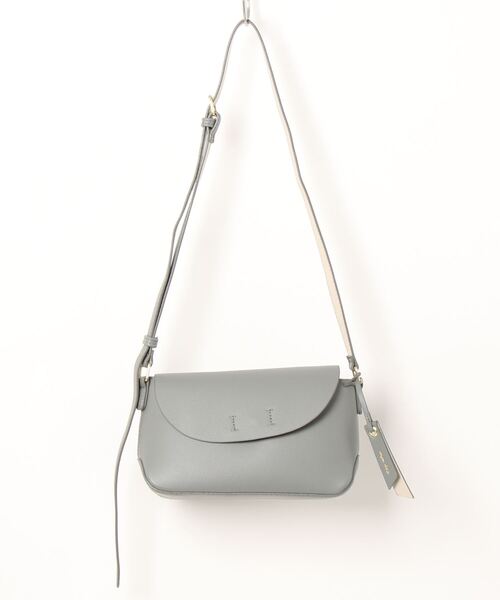 and it_（アンドイット）の「Legato Largo かるいかばんsoft お財布ショルダー（ショルダーバッグ・レディース・ブラック/アイボリー/ブルーグレー/グレイッシュベージュ/オリーブ・FREE）」の4枚目の写真