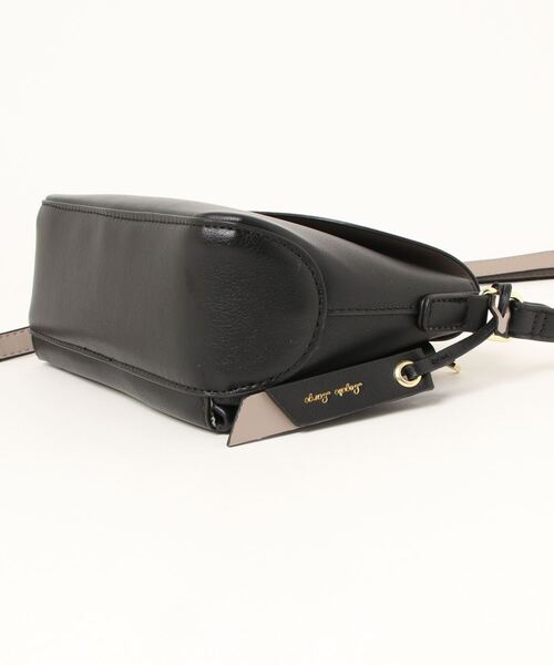 and it_（アンドイット）の「Legato Largo かるいかばんsoft お財布ショルダー（ショルダーバッグ・レディース・ブラック/アイボリー/ブルーグレー/グレイッシュベージュ/オリーブ・FREE）」の13枚目の写真