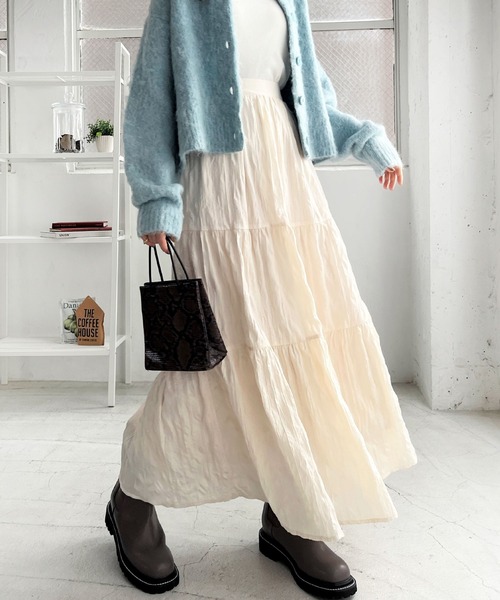 GeeRA(ジーラ)の「ワッシャーボリュームティアードスカート(スカート・レディース・ブラック/アイボリー・LARGE/MEDIUM)」の13枚目の写真