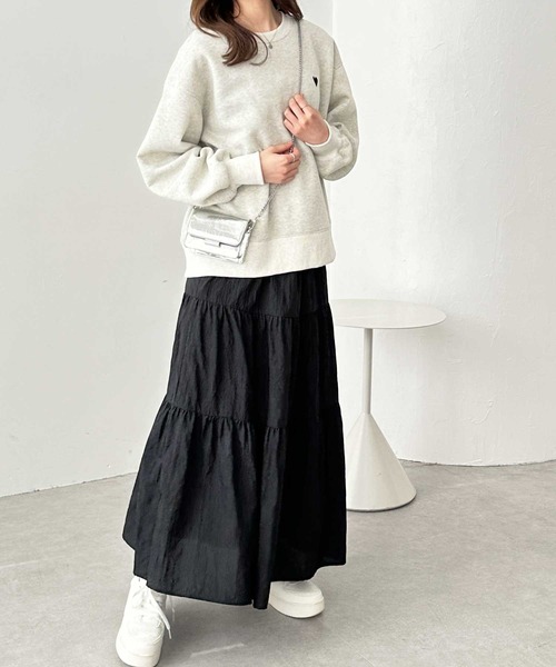 GeeRA(ジーラ)の「ワッシャーボリュームティアードスカート(スカート・レディース・ブラック/アイボリー・LARGE/MEDIUM)」の15枚目の写真