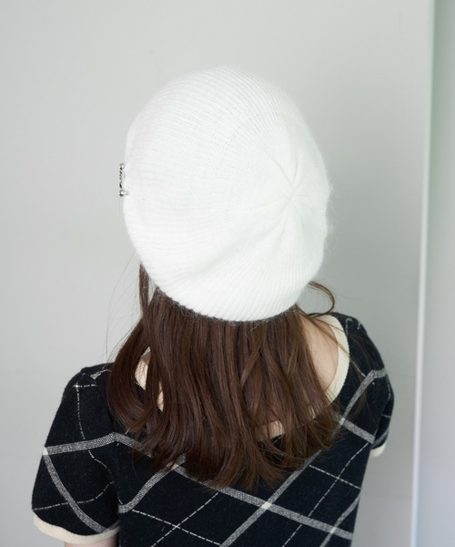 Chico(チコ)の「ピンバッチ付ファーベレー帽(ハンチング/ベレー帽・レディース・ブラック/アイボリー/グレー・FREE)」の21枚目の写真