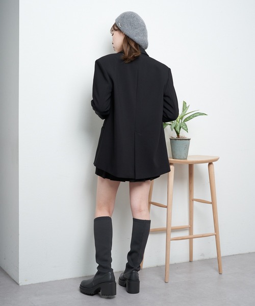 Chico(チコ)の「ピンバッチ付ファーベレー帽(ハンチング/ベレー帽・レディース・ブラック/アイボリー/グレー・FREE)」の18枚目の写真