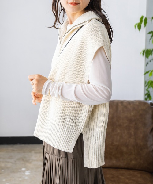 hunch（ハンチ）の「ハーフジップニットベスト（ベスト・レディース・オフホワイト/モカ/ブラック/パープル・FREE）」の9枚目の写真