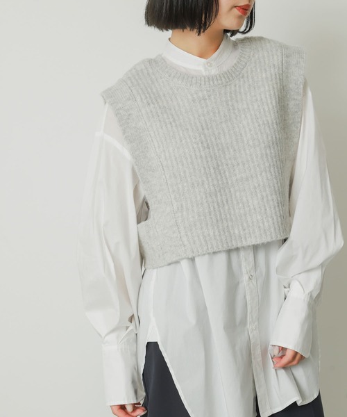 SENSE OF PLACE by URBAN RESEARCH（センスオブプレイスバイアーバンリサーチ）の「2WAYニットショートベスト（ベスト・レディース・ライトグレー/チャコールグレー/キャメル・ONE）」の5枚目の写真