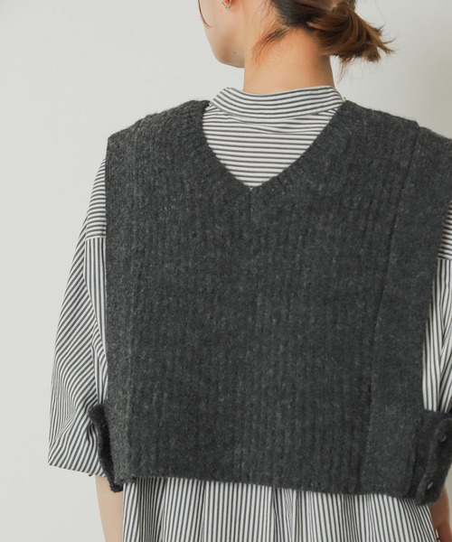 SENSE OF PLACE by URBAN RESEARCH（センスオブプレイスバイアーバンリサーチ）の「2WAYニットショートベスト（ベスト・レディース・ライトグレー/チャコールグレー/キャメル・ONE）」の15枚目の写真
