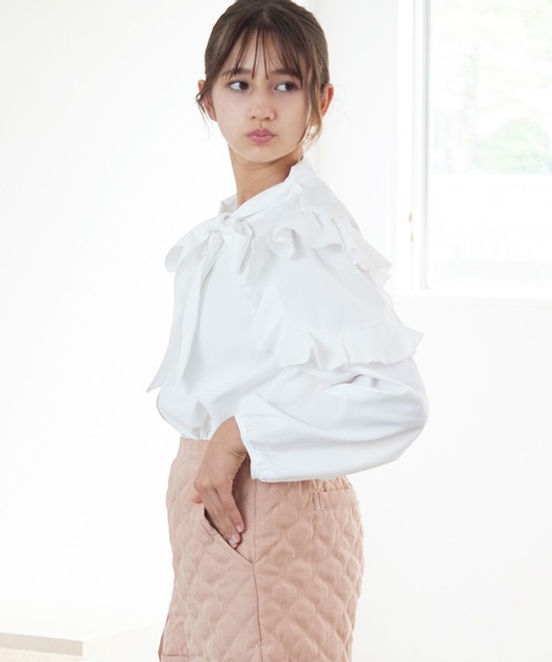 Amourire girl（アムリールガール）の「フリルデザイン ボウタイブラウス(130cm～150cm)（シャツ/ブラウス・キッズ・オフホワイト/サックスブルー・150cm/130cm/140cm）」の11枚目の写真