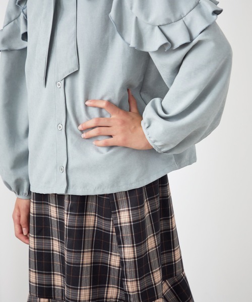 Amourire girl（アムリールガール）の「フリルデザイン ボウタイブラウス(130cm～150cm)（シャツ/ブラウス・キッズ・オフホワイト/サックスブルー・150cm/130cm/140cm）」の15枚目の写真