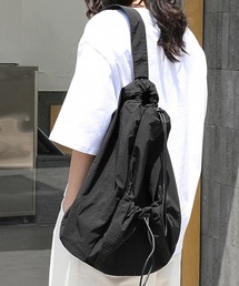 DAY CLOSET | A4収納スリングワンショルダーバッグ(ショルダーバッグ)