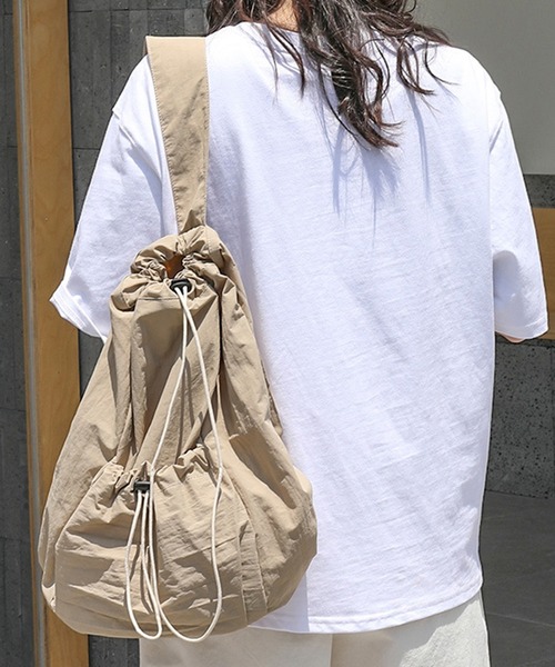 DAY CLOSET（デイ クローゼット）の「A4収納スリングワンショルダーバッグ（ショルダーバッグ・レディース・ベージュ/ブラック/アイボリー/カーキ・ONE SIZE）」の10枚目の写真