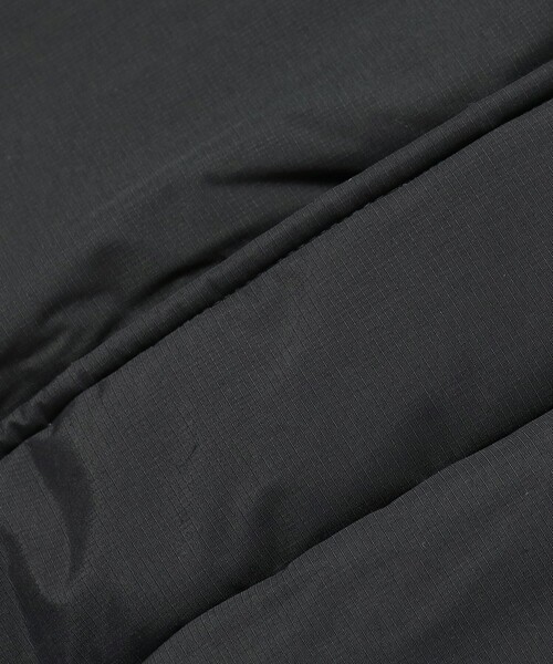 MARMOT(マーモット)の「Marmot × BEAMS / 別注 Mammoth Vest(ダウンベスト・メンズ・ブラック/カーキ・MEDIUM/LARGE/X-LARGE)」の8枚目の写真