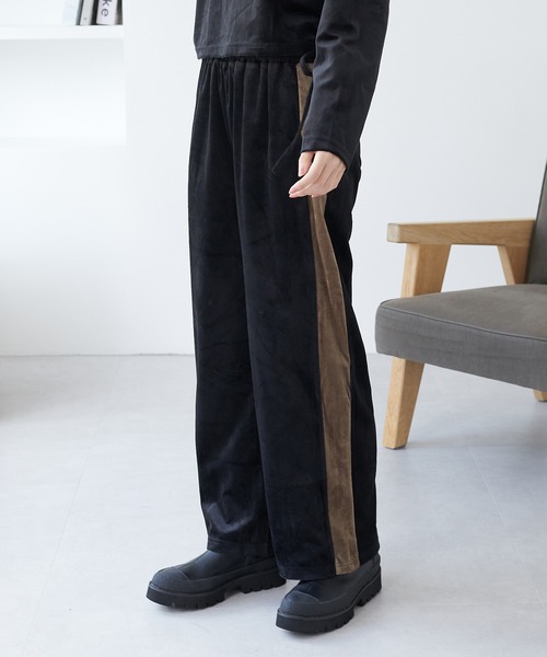 ECRIRE（エクリール）の「ベロアサイドラインパンツ（その他パンツ・レディース・ブラック/ベージュ/グレー・M）」の19枚目の写真