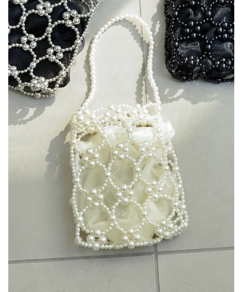 Re:EDIT（リエディ）の「[オケージョン セレモニー]ビーズミニハンドバッグ（ハンドバッグ・レディース・ブラック/ホワイト/シルバー・FREE）」の2枚目の写真