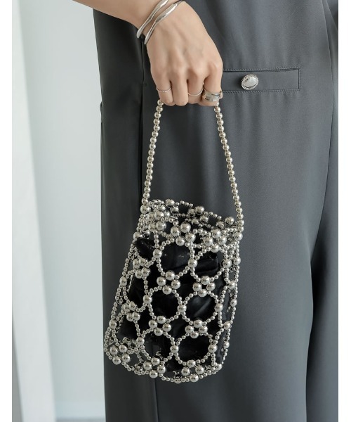 Re:EDIT（リエディ）の「[オケージョン セレモニー]ビーズミニハンドバッグ（ハンドバッグ・レディース・ブラック/ホワイト/シルバー・FREE）」の4枚目の写真