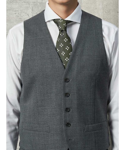TRANS CONTINENTS（トランスコンチネンツ）の「TRANS CONTINENTS　セットアップベスト　無地調　ライトグレー（スーツベスト・メンズ・ライトグレー・L/S/M）」の6枚目の写真