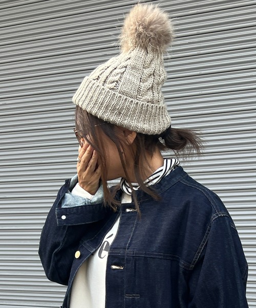 LBC（エルビーシー）の「裏ボアケーブルニットワッチ（ニットキャップ/ビーニー・レディース・グレー/ネイビー/パープル/ベージュ・FREE）」の7枚目の写真