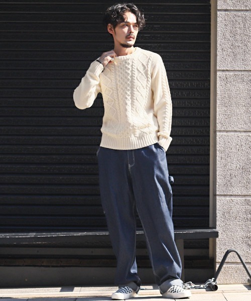 LUXSTYLE（ラグスタイル）の「アクリルケーブルニット（ニット/セーター・メンズ・アイボリー/ブラック・M/XL/L）」の5枚目の写真