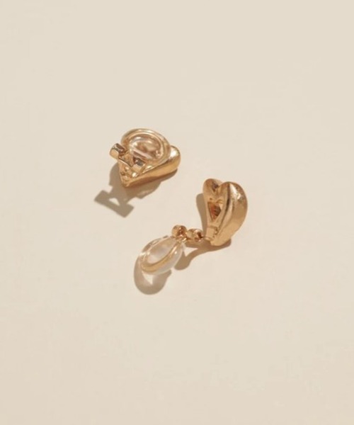 GOLDY(ゴールディ)の「【GOLDY】スクリブル ハート イヤリング / 2230704 CS-2311※(イヤリング・レディース・ゴールド系その他2/シルバー系その他/シルバー/ゴールド・FREE)」の7枚目の写真