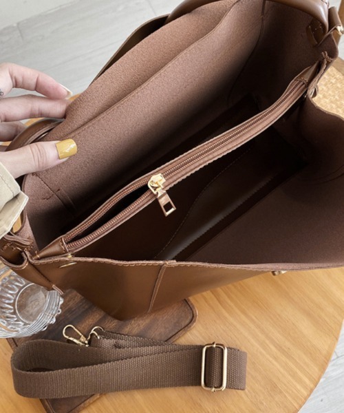 Ritzy（リッツィー）の「2way ワイドショルダーバッグ（ショルダーバッグ・レディース・ブラウン/ブラック・FREE）」の17枚目の写真