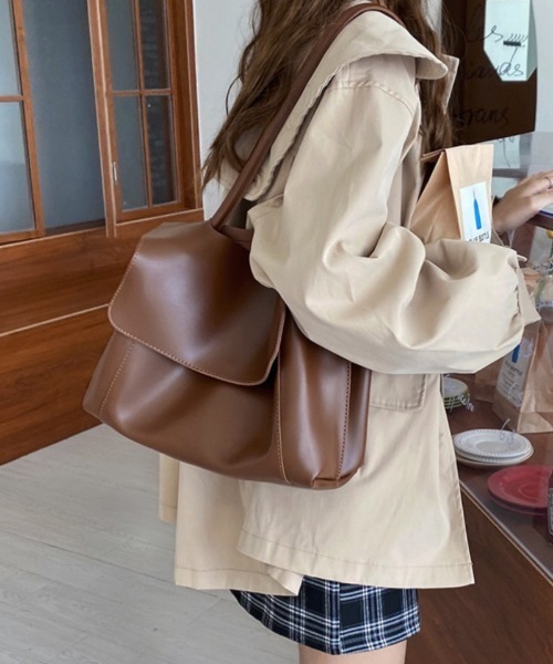 Ritzy（リッツィー）の「2way ワイドショルダーバッグ（ショルダーバッグ・レディース・ブラウン/ブラック・FREE）」の19枚目の写真