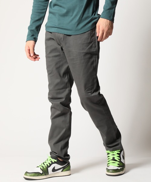 ARCADE（アーケード）の「快適な履き心地！感激ストレッチ超伸縮！ ストレッチ スキニーチノパンツ（チノパンツ・メンズ・ダークベージュ/チャコール/カーキ/ブラック・S/M/L/LL）」の2枚目の写真